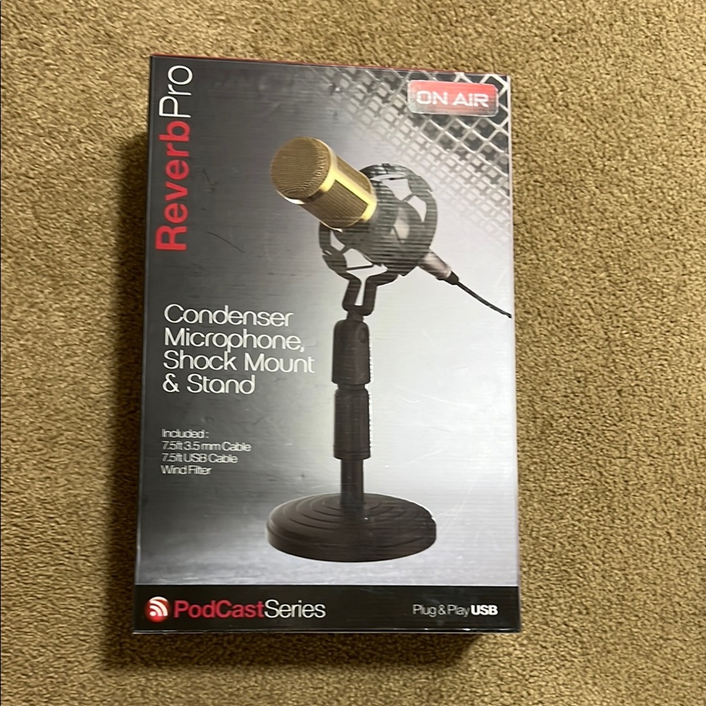 Reverb Pro Podcast Microphone Set - Picture 3 of 7